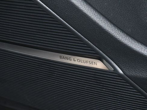 Used 2023 Audi SQ7 Prestige image 22