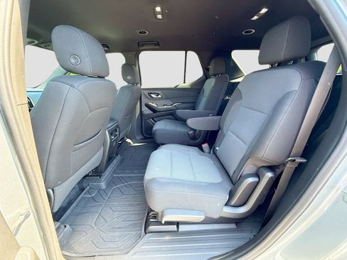 Used 2023 Chevrolet Traverse LT AWD/4WD image 25
