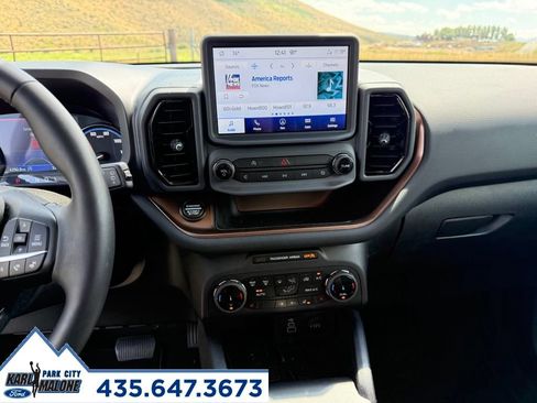 Used 2024 Ford Bronco Sport Outer Banks w/ Tech Package AWD/4WD image 19