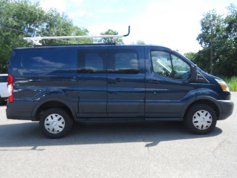 Used 2016 Ford Transit 250 130 Low Roof w/ Exterior Upgrade Package RWD image 4