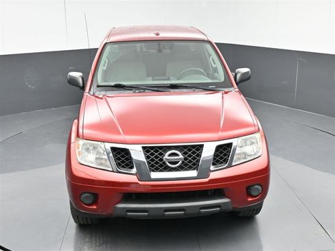 Used 2016 Nissan Frontier SV image 21