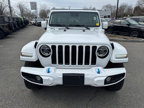 Used 2021 Jeep Wrangler Unlimited Sahara image 9