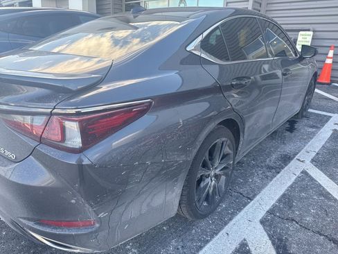 Used 2023 Lexus ES 350 F Sport image 4