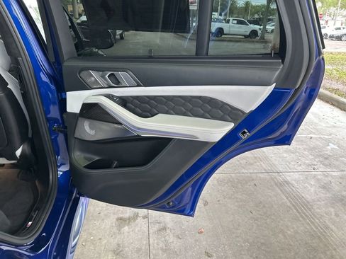 Used 2021 BMW X5 M w/ Competition Package AWD/4WD image 35