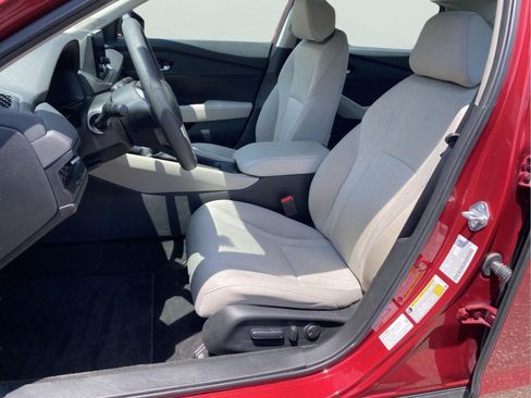 Used 2024 Honda Accord EX image 12