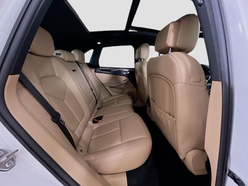 Used 2020 Porsche Macan S image 29