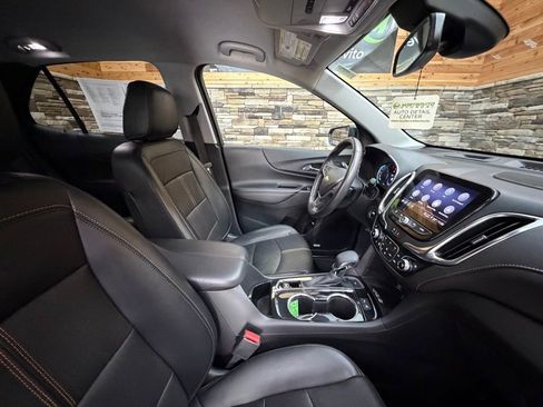 Used 2022 Chevrolet Equinox Premier AWD/4WD image 14
