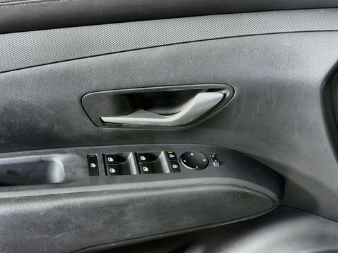 Used 2025 Hyundai Tucson SEL FWD image 15
