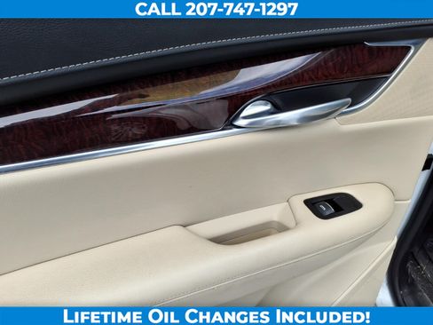 Used 2017 Cadillac XT5 Luxury AWD/4WD image 16
