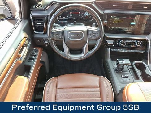 Used 2025 GMC Sierra 1500 Denali Ultimate AWD/4WD image 3