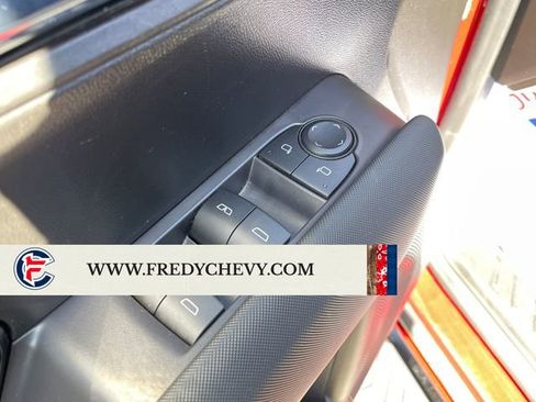 Used 2023 Chevrolet Colorado Z71 w/ Z71 Convenience Package 2 AWD/4WD image 13
