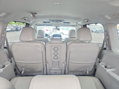 Used 2014 Honda Odyssey EX-L image 11