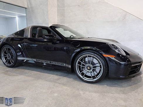 Used 2022 Porsche 911 50th Anniversary Edition image 1