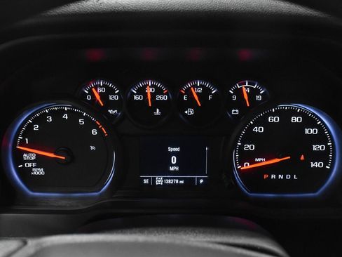 Used 2023 Chevrolet Silverado 1500 Custom Trail Boss w/ LPO, Dark Essentials Package AWD/4WD image 17