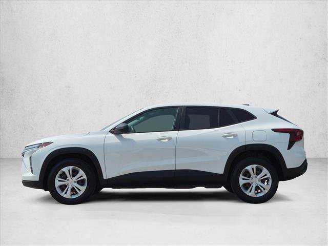Used 2024 Chevrolet Trax LS w/ Driver Confidence Package FWD image 9
