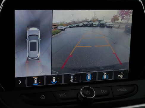 Used 2019 Chevrolet Blazer Premier w/ Driver Confidence II Package image 30