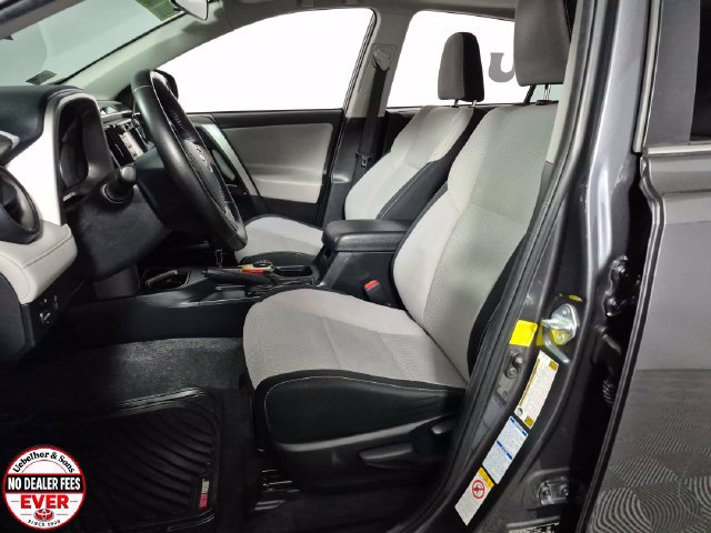 Used 2016 Toyota RAV4 XLE AWD/4WD image 9