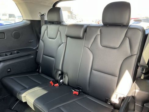 Certified 2025 Kia Telluride SX Prestige image 24
