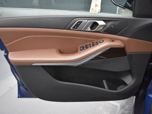 Used 2020 BMW X5 xDrive40i w/ Convenience Package image 9