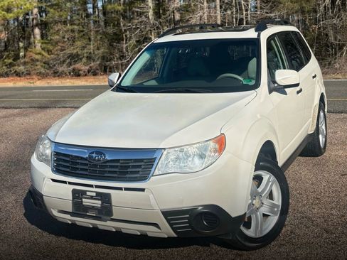 Used 2010 Subaru Forester 2.5X Premium image 1