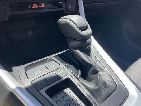 Used 2023 Toyota RAV4 XLE FWD image 8