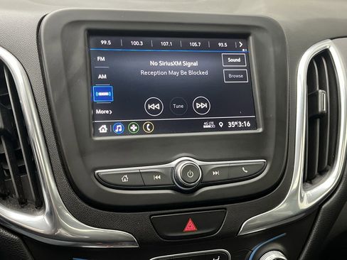 Used 2020 Chevrolet Equinox LT image 19