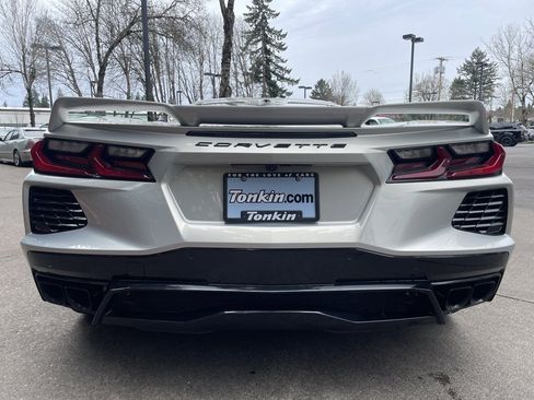 Used 2023 Chevrolet Corvette Stingray w/ Z51 Performance Package image 6