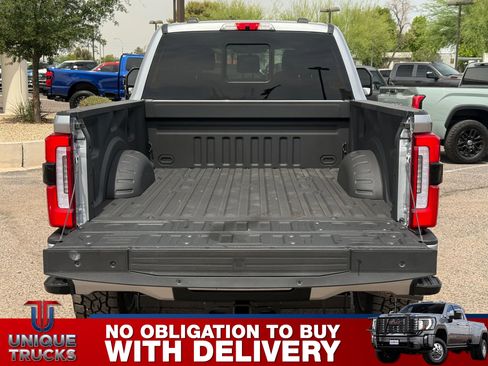 Used 2023 Ford F350 Platinum AWD/4WD image 8