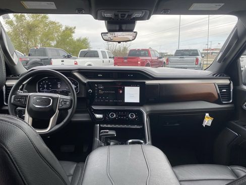 Used 2024 GMC Sierra 1500 Denali w/ Denali Reserve Package image 15