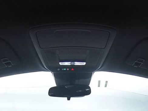 Used 2024 Chevrolet Traverse LT FWD image 25