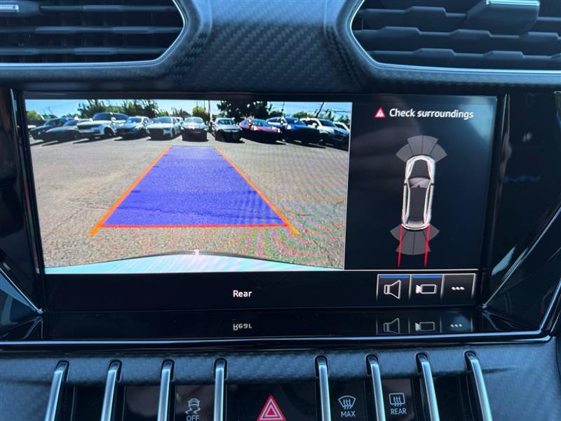 Used 2024 Lamborghini Urus Performante AWD/4WD image 21