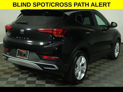 Used 2025 Buick Encore GX Preferred AWD/4WD image 11