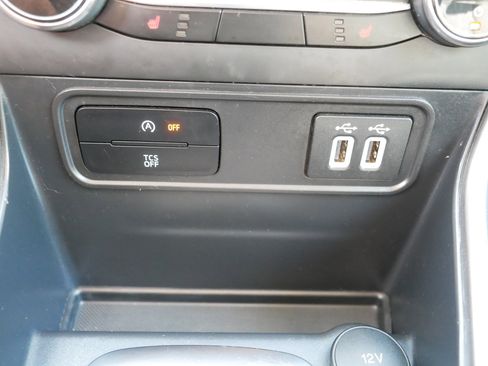 Used 2020 Ford EcoSport SE w/ SE Convenience Package FWD image 31