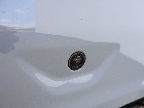 New 2025 GMC Hummer EV 3X w/ Battery Pack, 24 Module Pack image 9