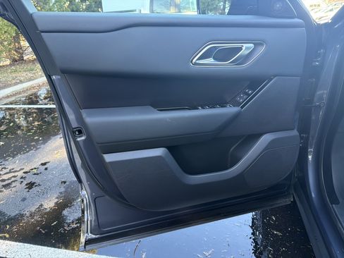 Used 2026 Land Rover Range Rover Velar Dynamic SE image 14