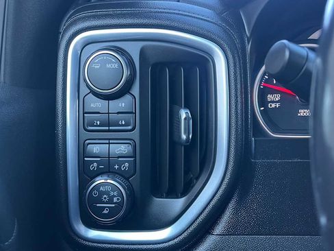 Used 2021 Chevrolet Silverado 1500 High Country AWD/4WD image 13