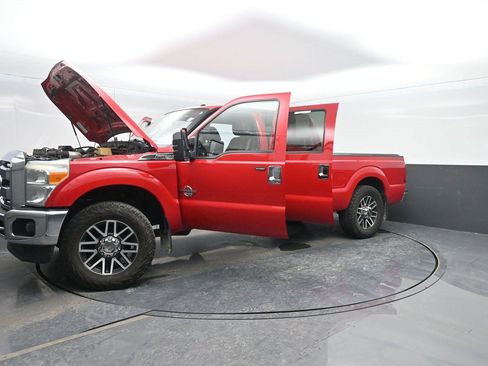 Used 2011 Ford F250 Lariat w/ Lariat Interior Pkg image 41