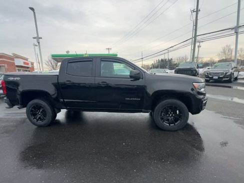 Certified 2021 Chevrolet Colorado LT w/ LT Convenience Package image 9