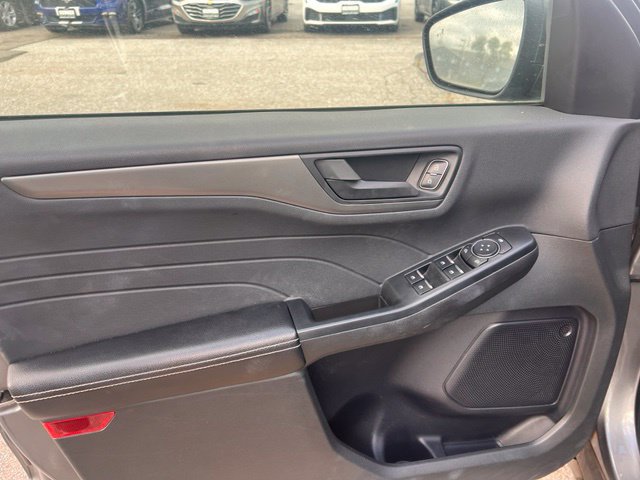 Used 2024 Ford Escape Active FWD image 9
