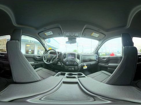 New 2026 Chevrolet Silverado 1500 Custom image 15