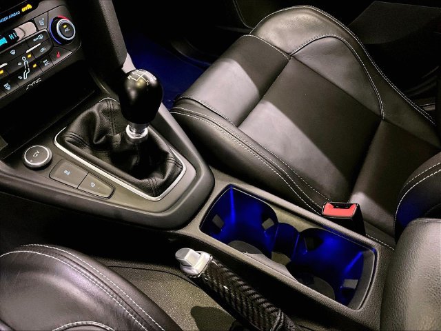 Used 2018 Ford Focus ST w/ Equipment Group 402A FWD image 16