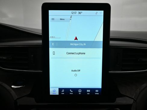 Used 2022 Ford Explorer Platinum w/ Equipment Group 601A image 15