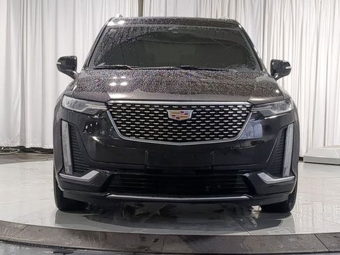 Used 2023 Cadillac XT6 Premium Luxury image 17