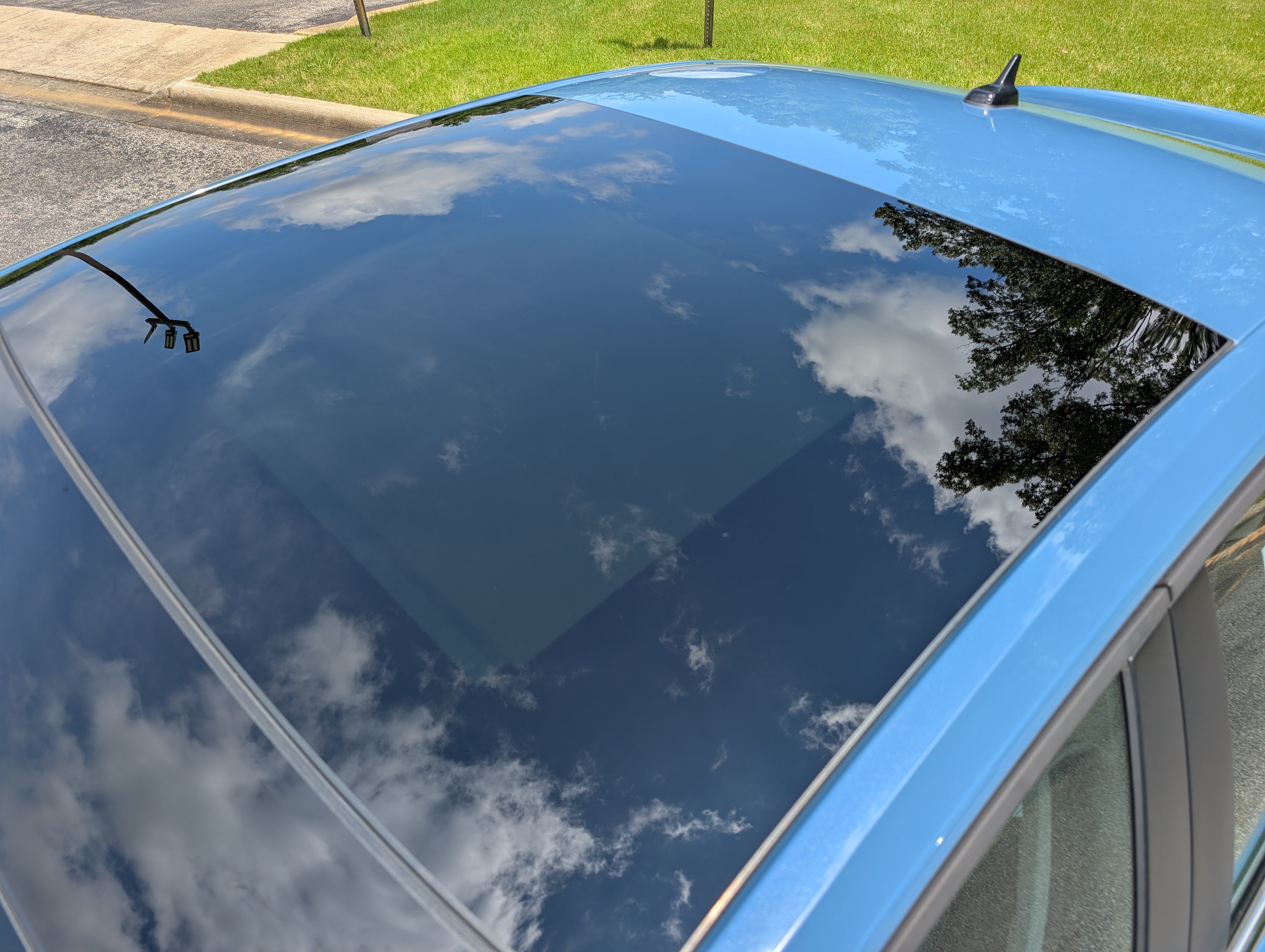 Used 2025 Volkswagen Jetta SE w/ Sunroof Package FWD image 14