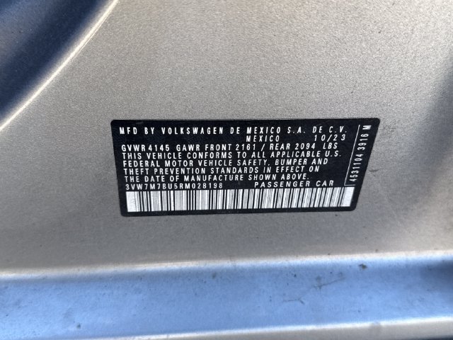 Used 2024 Volkswagen Jetta SE w/ Panoramic Sunroof Package FWD image 25