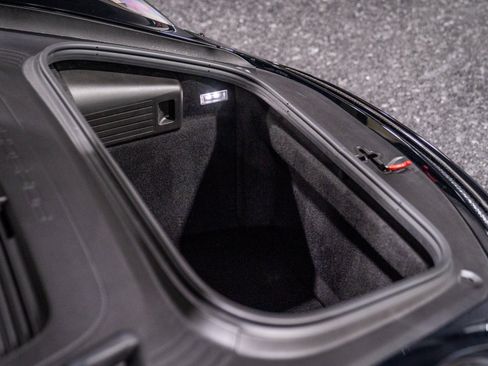 Used 2018 Porsche 911 GT2 RS RWD image 52