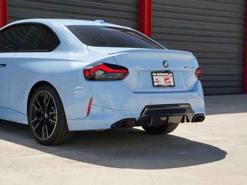 Used 2025 BMW M240i Coupe RWD image 17