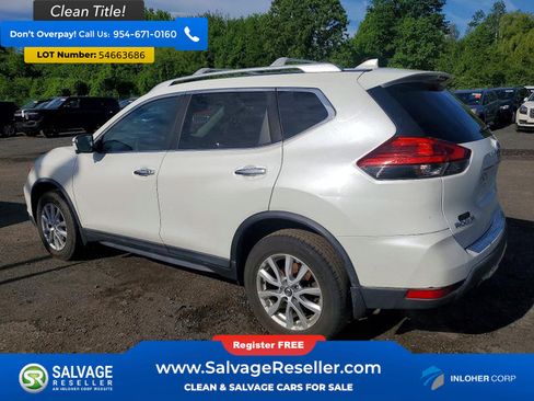 Used 2017 Nissan Rogue SV w/ SV Premium Package AWD/4WD image 3