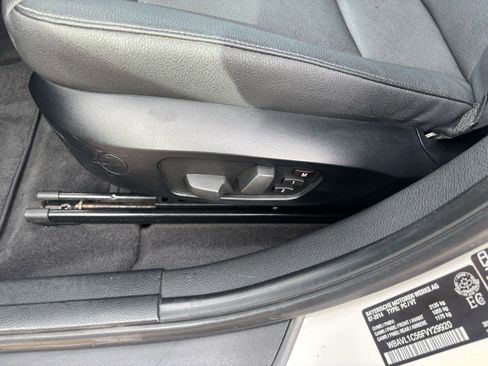 Used 2015 BMW X1 xDrive28i image 15