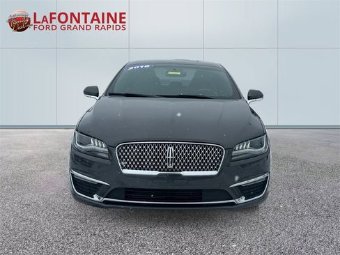 Used 2018 Lincoln MKZ Reserve image 2
